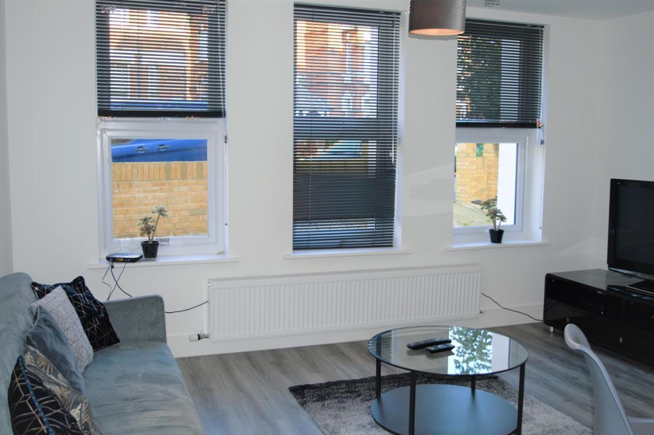 Вилла Cheriton Gardens 2 Bed Фолькустоун Экстерьер фото