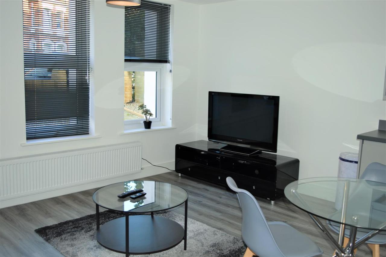 Вилла Cheriton Gardens 2 Bed Фолькустоун Экстерьер фото